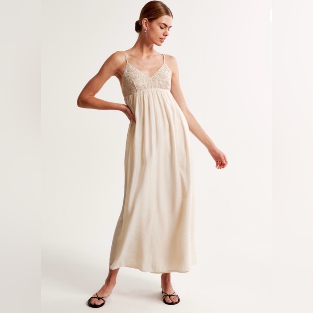 Abercrombie & Fitch beige cutout lace crochet knit pleated maxi dress